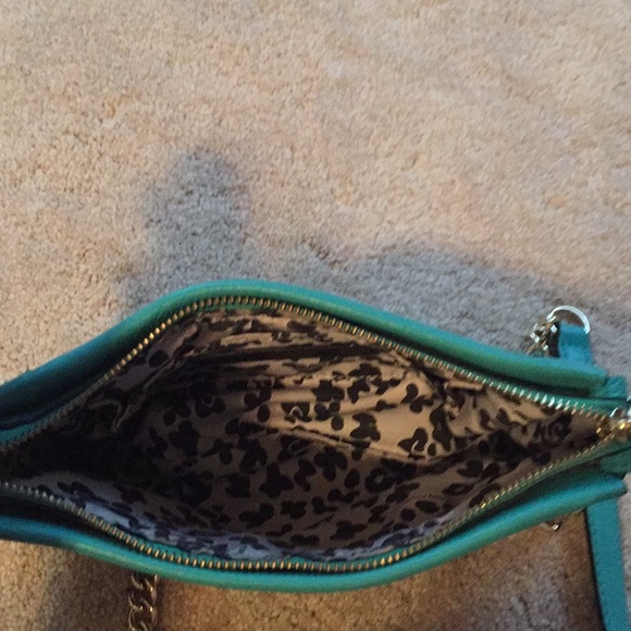 Rebecca Minkoff Leather Purse. - Picture 5 of 7
